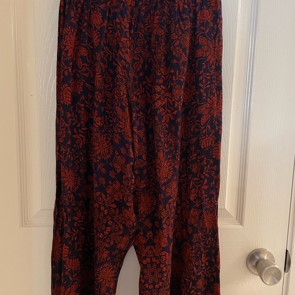 Pants - Picture 5 of 6